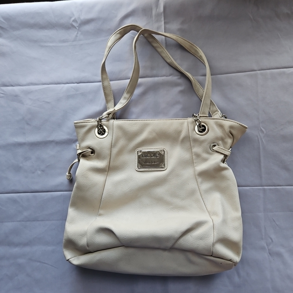 Chic Cream Shoulder Bag with Textured Leather and Medium Length Handles